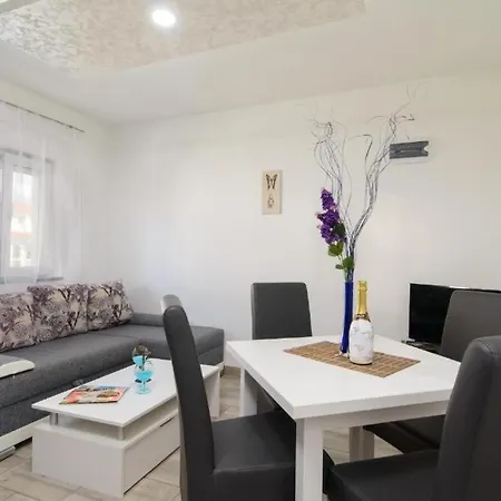 Apartment In Okrug Gornji With Sea View, Balcony, Air Conditioning, Wifi 5134-6 *